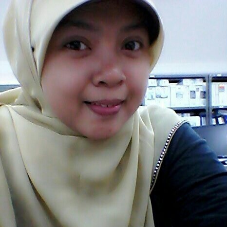 jika semuanya ini karna Allah..
maka cinta ini pun kupersembahkan hanya padamu suamiku dan buah hatiku
♥♥keluarga kecilku♥♥