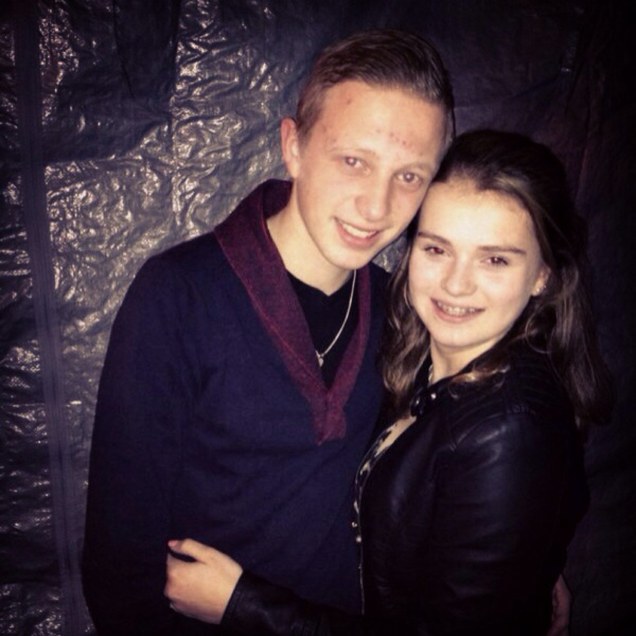 Liefjeee' ik hou zoveel van jou hea ! Dikke kus je meisje ❤ ~  Lovee @Esmeeekussx