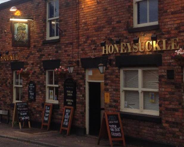 HoneysucklePub's profile picture. Community pub run by Carl and Howard in Poolstock, Wigan. 15 min walk from the DW Stadium.