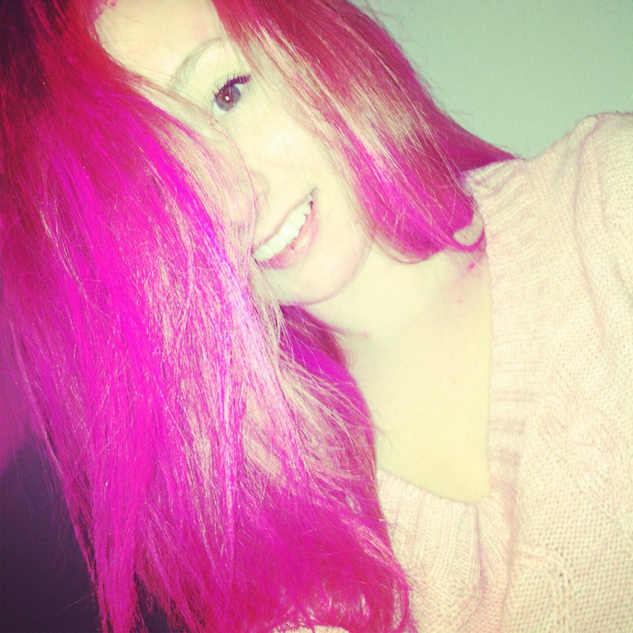 HarleyQuinn_xo's profile picture. Life life in your true colors.