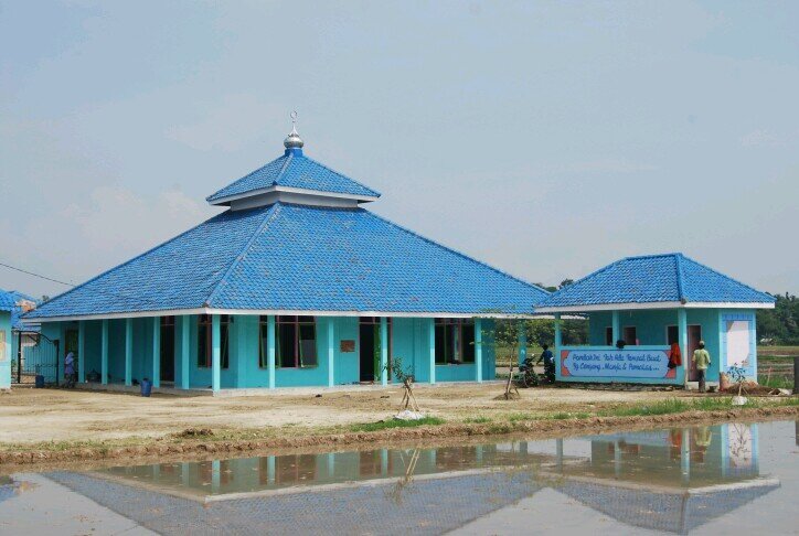 PonpesDarunnaim's profile picture. Islamic Boarding School Cirende Kalang anyar Lebak Banten
