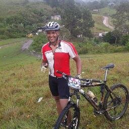 tsu en informatica, ciclista de montaña, jodedor y centrado en lo que quiero...