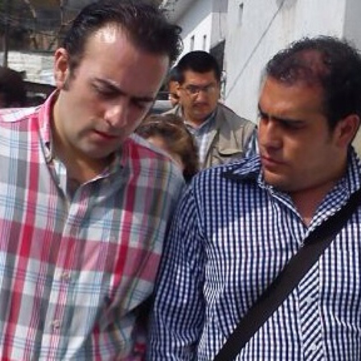 Lic. en Derecho, Cand a Maestría en Gobierno y Pol Publicas, FJR EdoMex, PRI EdoMex, GEM, Coordinador General H. Ayuntamiento de Taxco de Alarcón Guerrero.