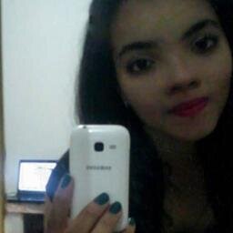 Não mude por ninguém, quem te ama, te aceita como voçe é ;)
