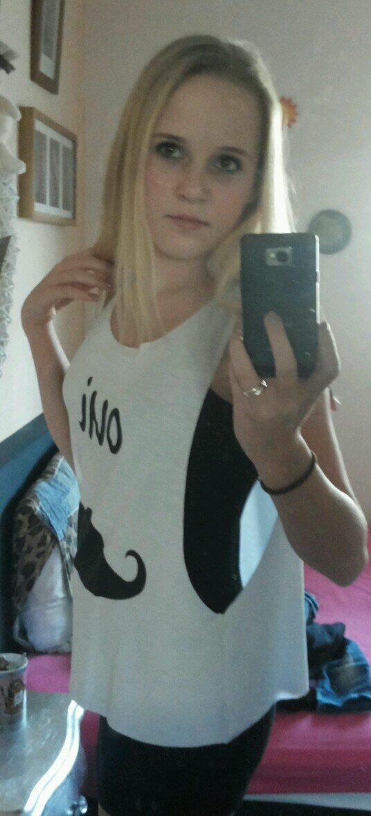 xracheldewildex's profile picture. 