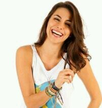 o sorriso mais lindo, o o olhar mais sincero, o meu porto seguro, a pessoa mais lindo do mundo(...) @melfronckowiak ♥    - Sou fã da Meleca 3