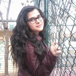 Gezmeyi Çok Severimm yupppiiii .:D 333
Bİde Maç Oynuyan Erkekler Candırrrrr.'3333
SeçkinÖzdemirGalpBen...!