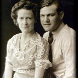 TheRememberWeb's profile picture. Pictures from our past. Seeking to provide conversation starters that promote meaningful interaction between caregivers and loved ones.