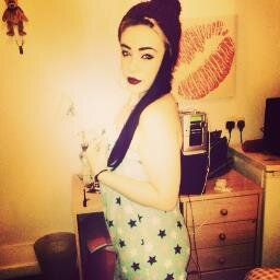 nelson_ellen's profile picture. What breaks you makes you