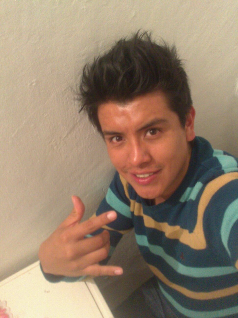 soy super buena honda feliz de existir y dispuesto a conocer a todos!!!