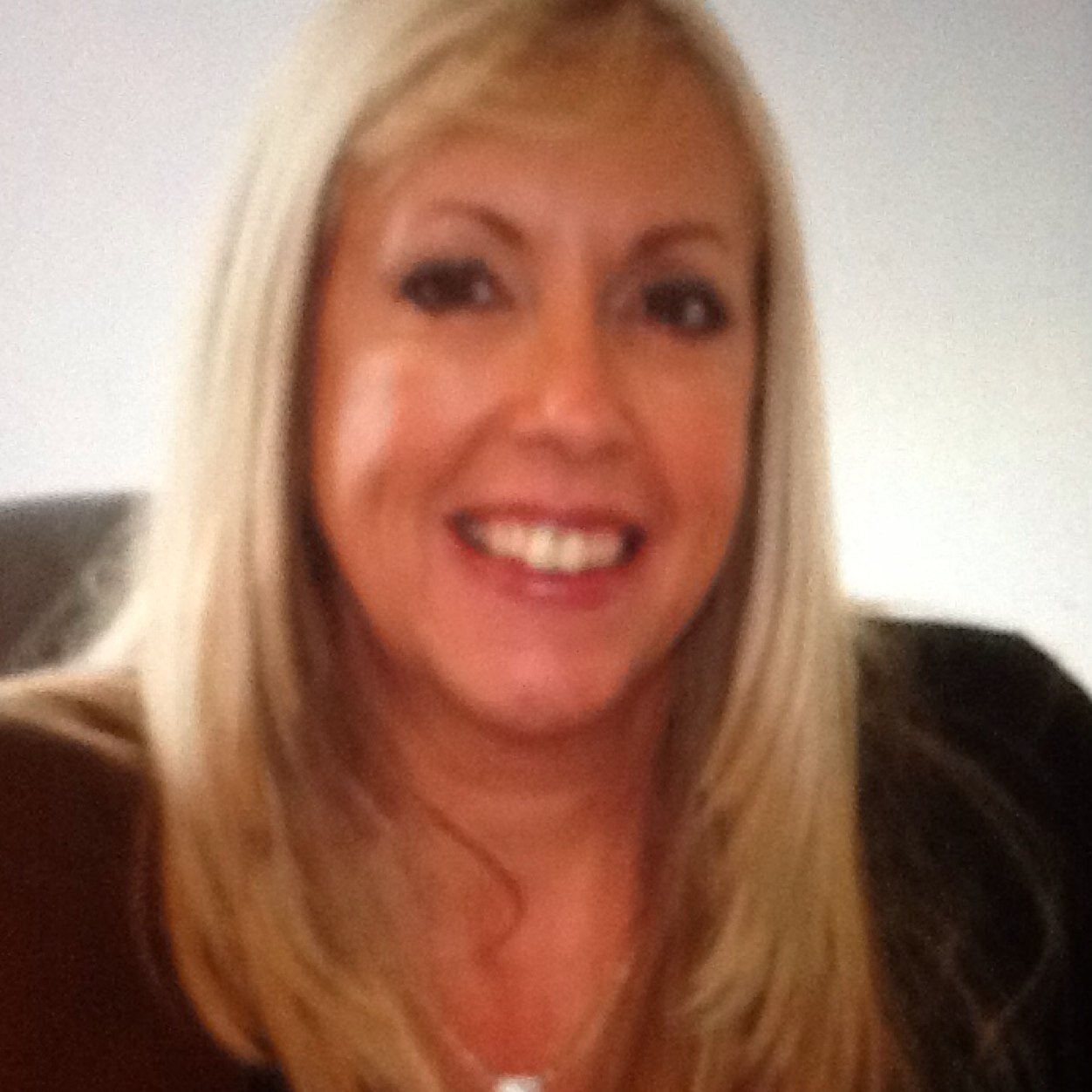 WormaldLinda's profile picture. A general nurse for nearly 35yrs. Learned the craft of aesthetics 18yrs ago. Love everything to do with skin. I have a lot of ideas and they all my own.