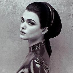 ZaviLors's profile picture. Zävi Lors | Traitor | Human Astrophysic | Exiled to Arak-Nezer | [RpBVerse]  «Every human is like the Moon. Has a hidden face that never shows»  @KaderYunKaneia