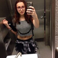 Tanya (@hangingonme) 's Twitter Profile