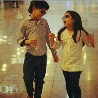 roogan12's profile picture. 