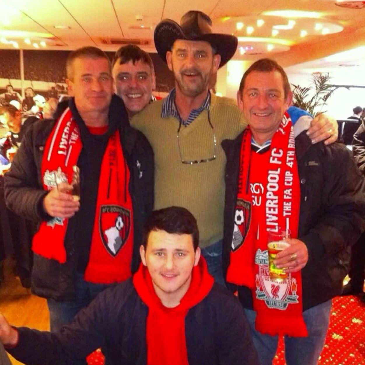 starksy64's profile picture. Afcb fan all my life , and chelsea fan all my life, i no thats wrong but thats the way it is