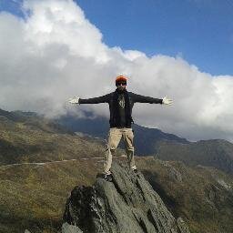Informatico, RockAndRoleando en pañales con Arantxa \m/
orgulloso padre 
Cardenalero de alma y corazón!
