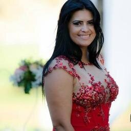 Fã Club [OFICIAL]® Cantora @CeliaSakamoto l Contato @PrTakao l Fones: ((014)) 997904968 ou ((014)) 981478799 l
By: @ViniciusCampos_
Since: 28/12/11 '')