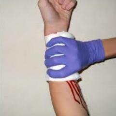 FIRST AID TRAINING info@trainingsmith.co.uk http://t.co/dYBehw2TVt
