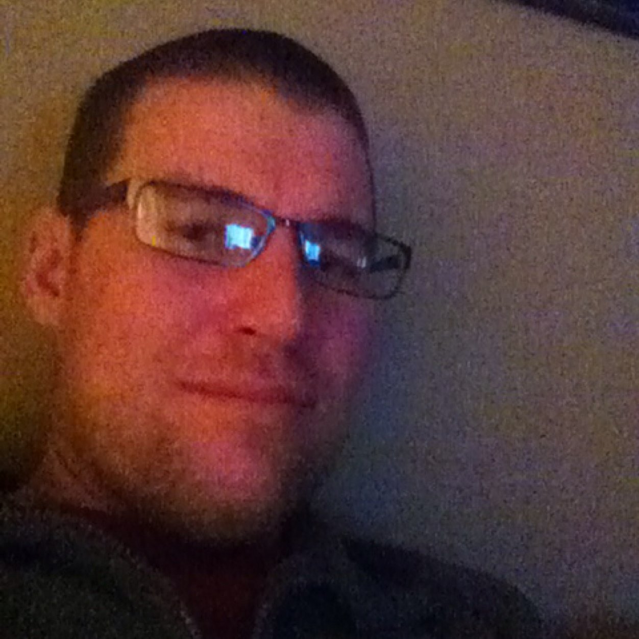 Single. 36. 1 child Samuel 9 years old. Enjoy a great laugh and outdoors.