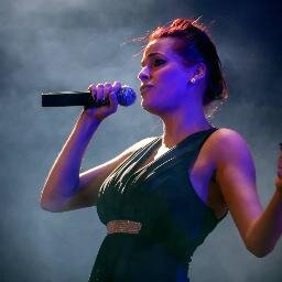 club de fans sin animo de lucro  de belinda perez cantante de la orquesta television, tanto ella como angel y por supuesto fran