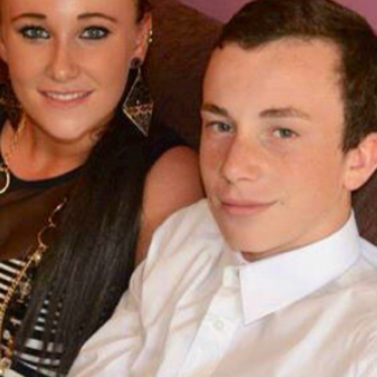 Instagram - JordanGraham97                                Snapchat - jord4ngrah4m                               Bbm - 74133EA3