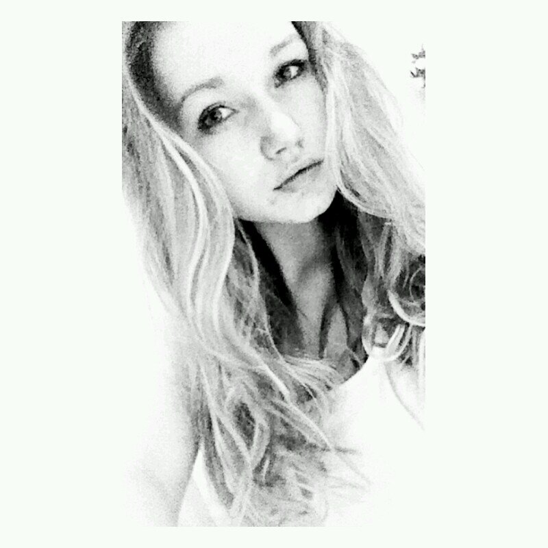 xxfemm_'s profile picture. Singer | Dancer | Actrice