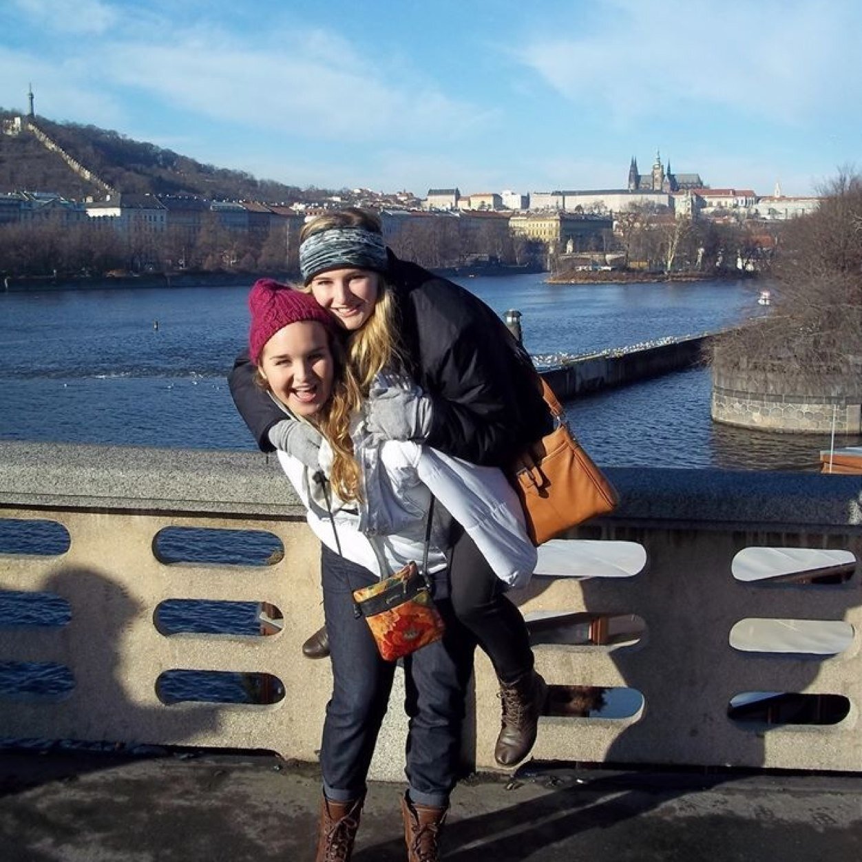 margolyons's profile picture. 