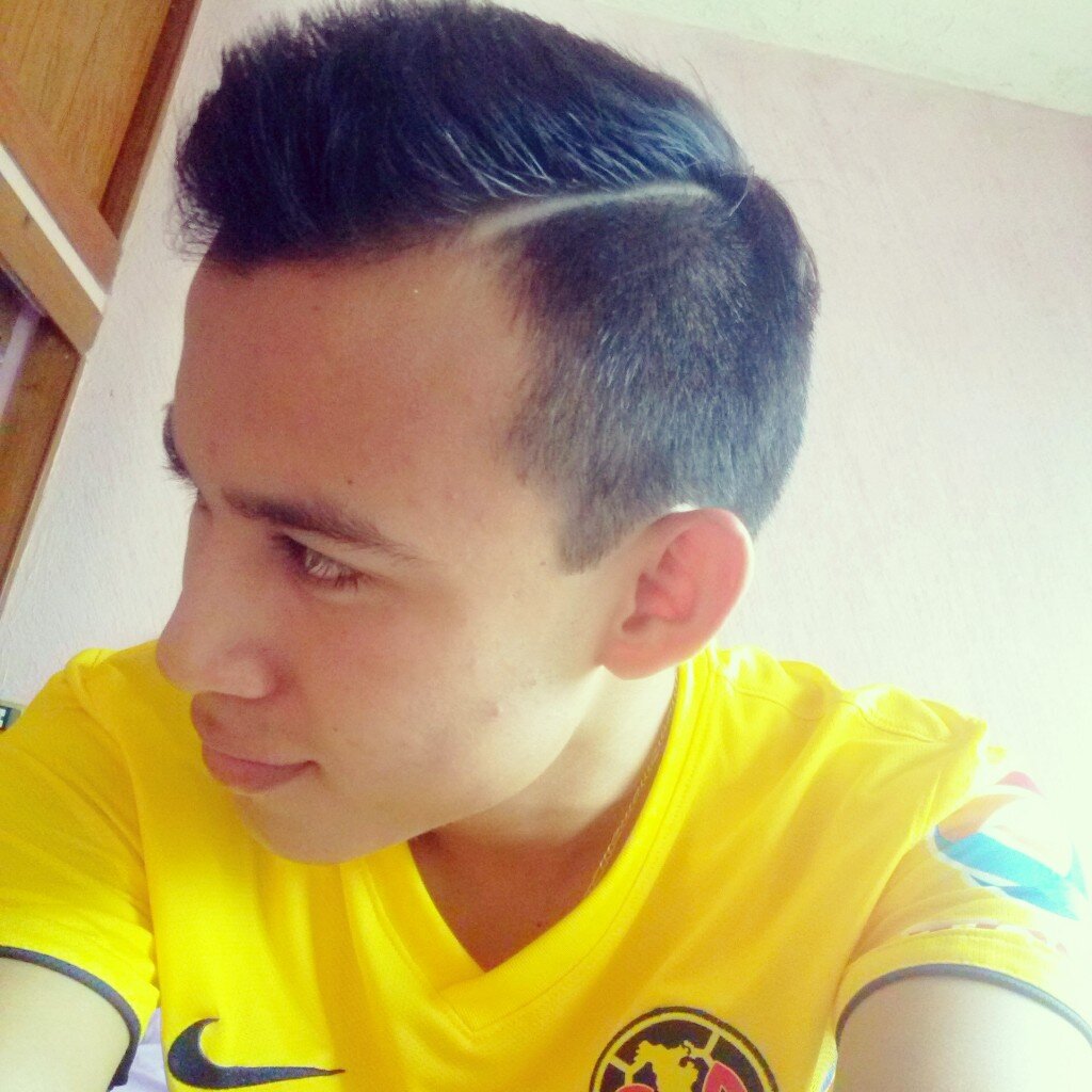 instagram: arturocdv