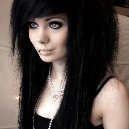 Hi my name is sarah and i hate @kierah18 and i don't give a shit if people say let the haters hate or I'm a beliver i don't give a shit okay thanks bye:))))))))