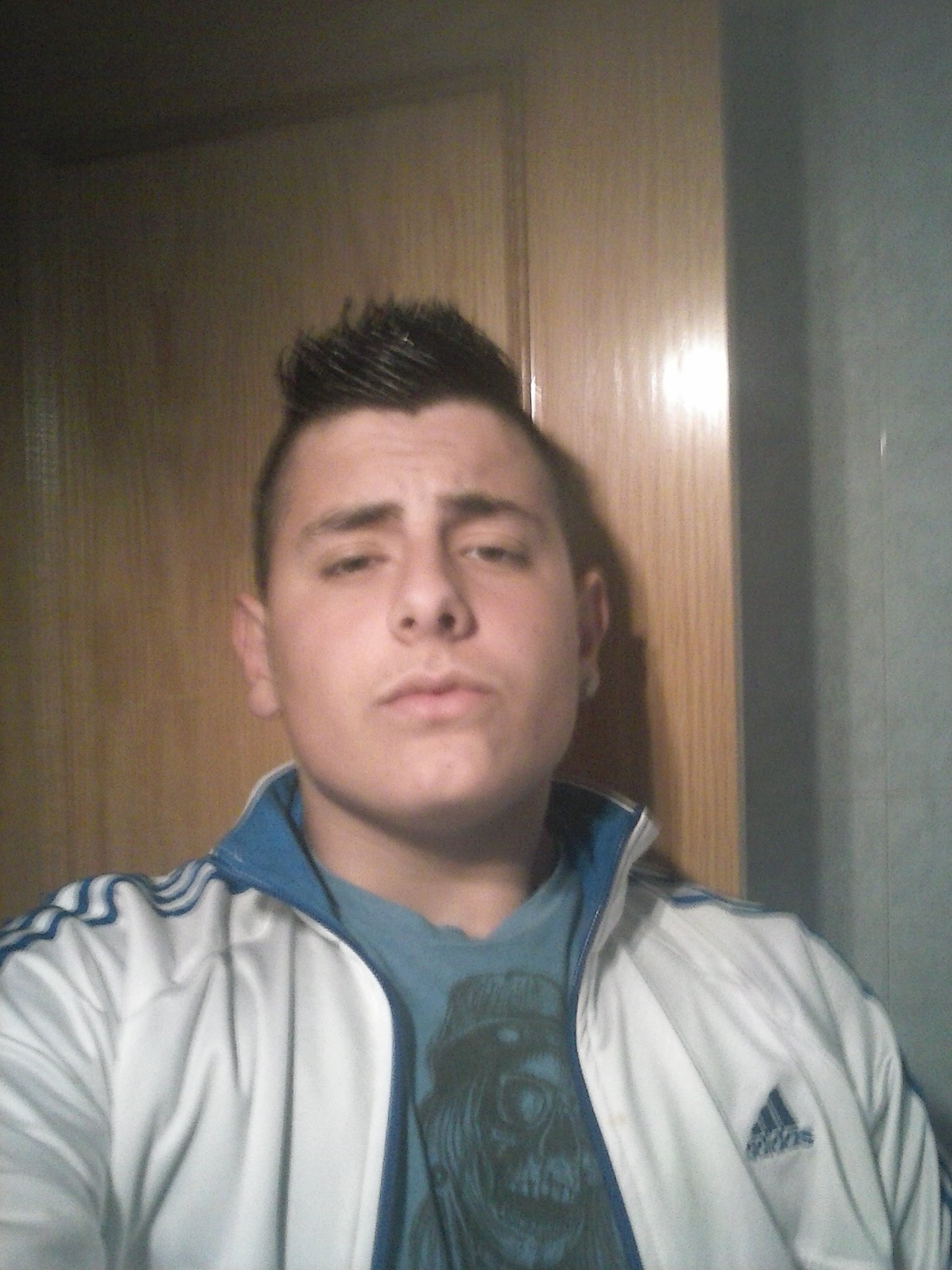 del 98 hasta el día de hoy sonriendo (: