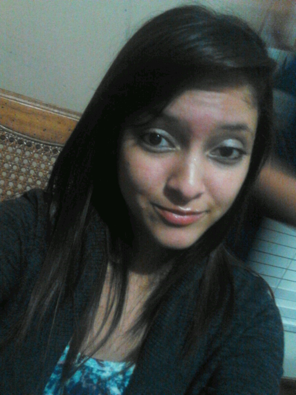 I like meeting new people ^.^ Follow Me!.