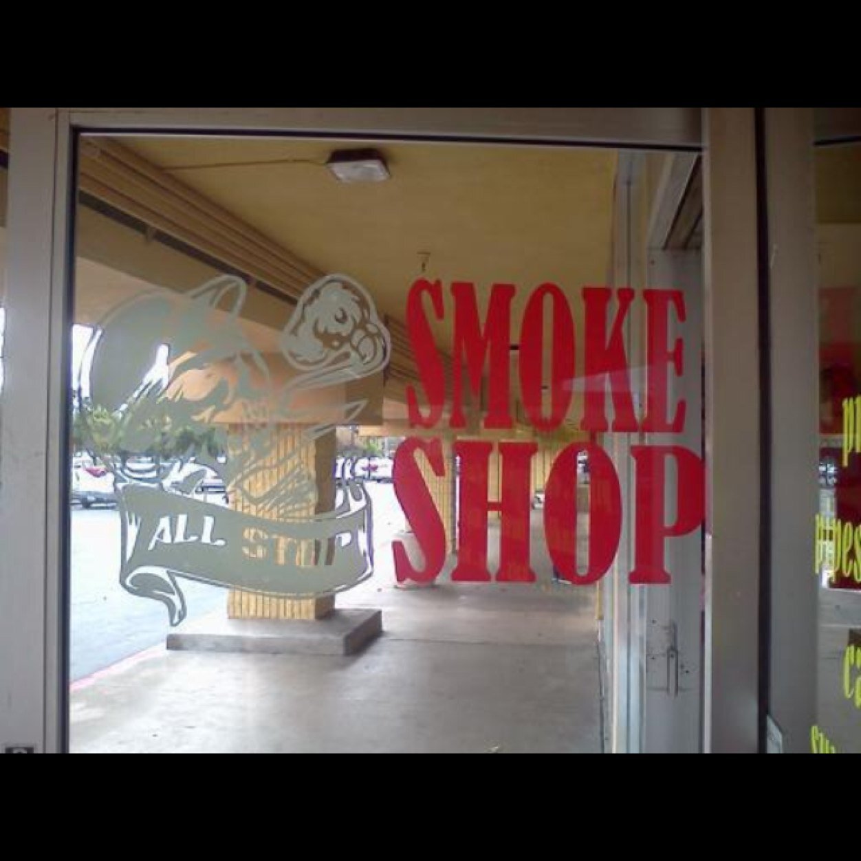 ~ Pipes ~ Hookah ~ Vaporizers ~ Vape Pens ~ G I V E A W A Y !! Follow us for a chance to win free goodies ;)