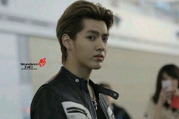 Wu Yifan | Leader | 'cause my Hunnie is special for me ♡ | His gege OwO | freelancer