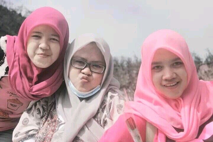 Penerus pesantren buya udin&penerus pengusaha aki ucu♥|bapa H.Imam♥mama Hj.Lilis♥
