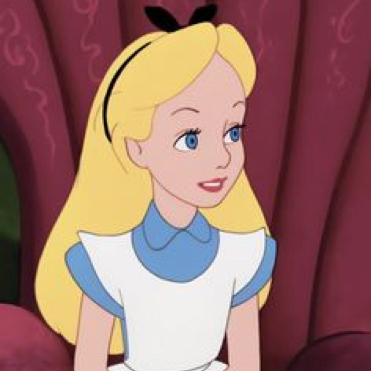 MaddnessofAlice's profile picture. It would be nice for something to make sense for a change. [MultiUniverse|Single]