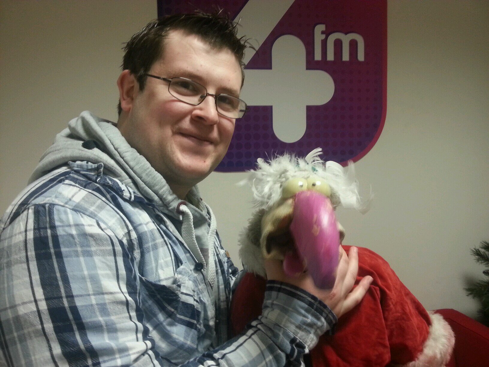 DavidDunne85's profile picture. Just a guy who does stuff on the Internet, Radio and makes Art