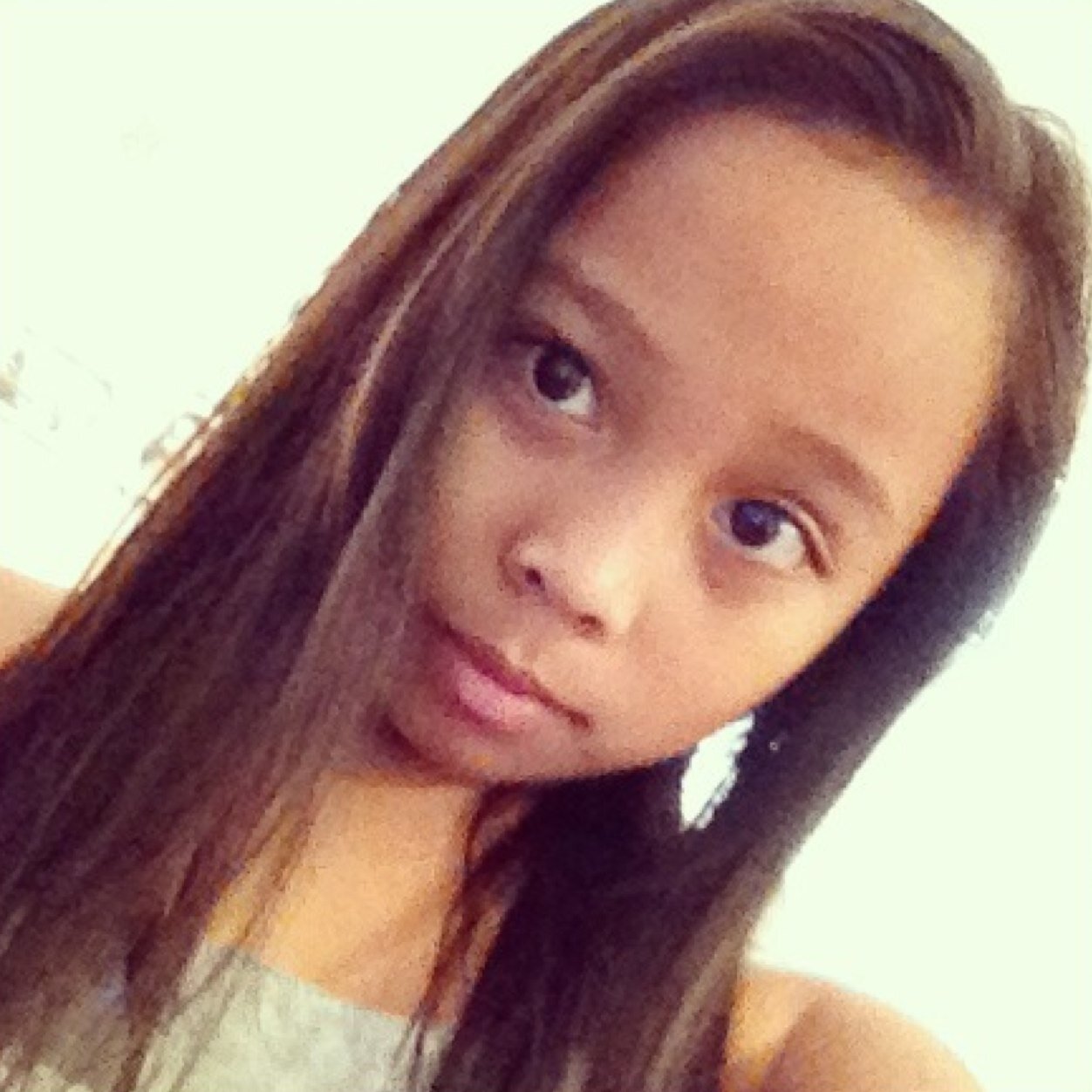 LaurenPsalm's profile picture. Fillipino swag