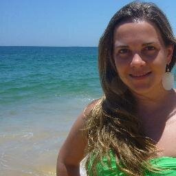 Vivir de amor es darse sin medida sin reclamar salario aqui en esta vida...T2OS♥