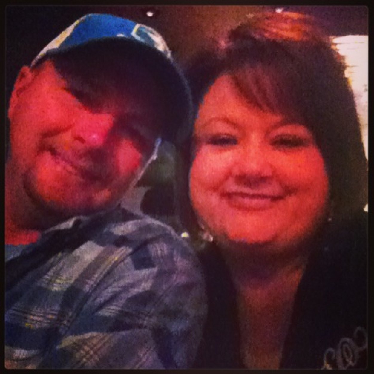 My heart is taken by my highschool sweetheart, Bill. I have two wonderful kids, Kaitlyn and Landen. God has truly blessed me more than I ever deserved :)