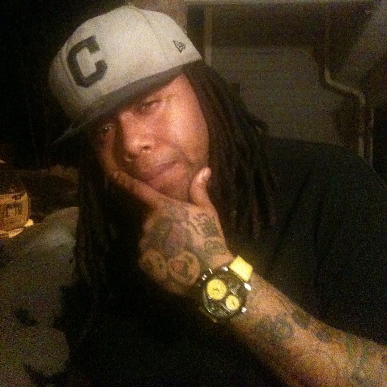 New Official Pomo Account for @YoungSalvie #Follow @YoungSalvie #ClevelandMusic *Cleveland Tah Cali* comming soon!!! Be on the lookout!!!!!!!!!