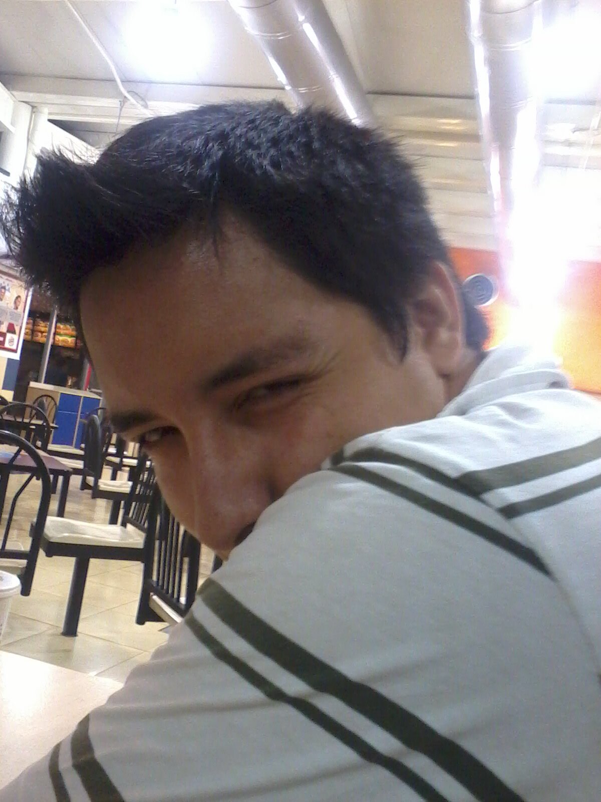 SamBarker182's profile picture. Bailarin, poeta, futbolista, basketbolista, hacker y nalgón... que mas quieren? ok, no pues :P