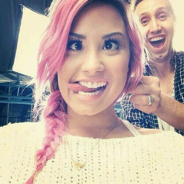 Sigam amores pfff @selenamyollg_ obg 3333