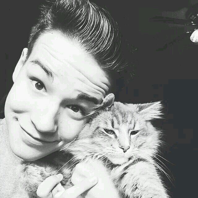 just a whitesider from chicago ♥ here supporting jacob forever and always ♥ Whitesider for life. future mrs.whitesides ♡#Whitesider