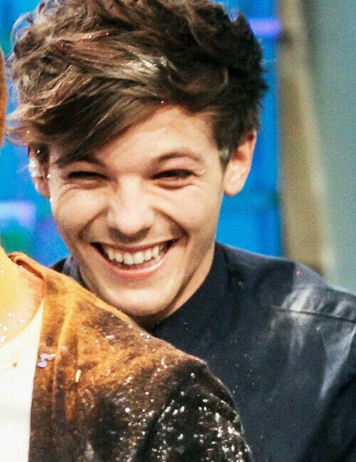 hey there go follow @softouchlou she follows back just ask