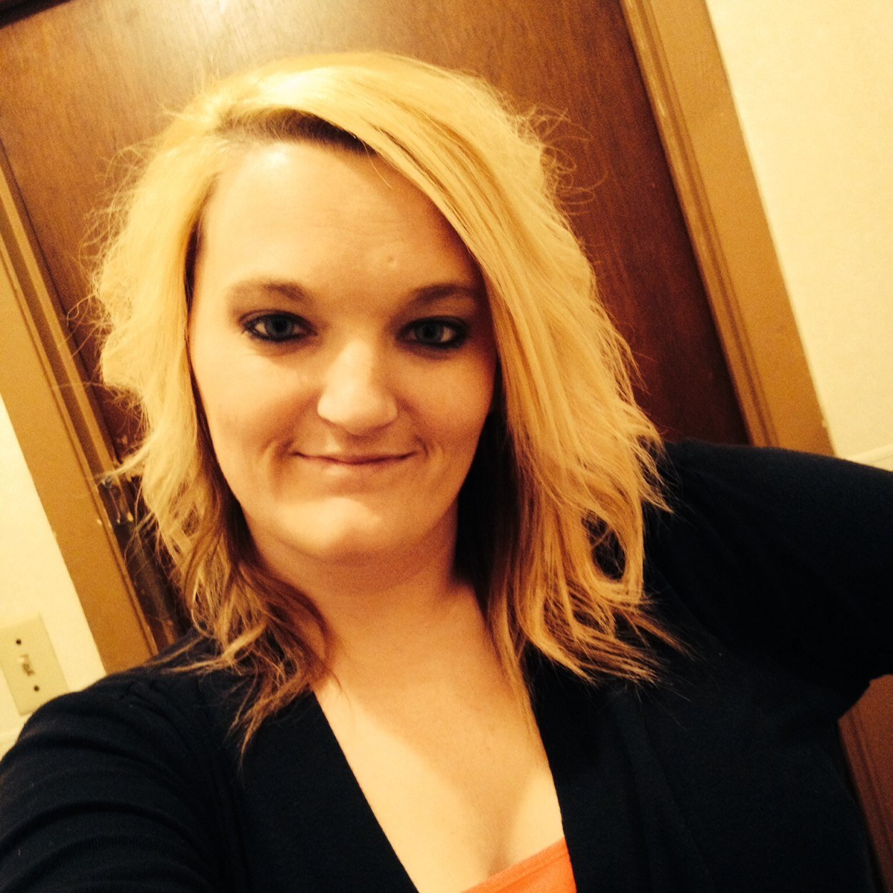 Twenty-three y/o. 2 precious babygirls Julia Addyson & Kynzleigh Payton  Loves my family& friends