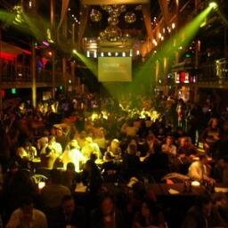 CENA SHOW DISCO CANTOBAR KARAOKE BOLICHE  BAR