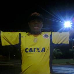 #GylmarEterno Cássio leva o nome de Gylmar nas costas contra o Luverdense!