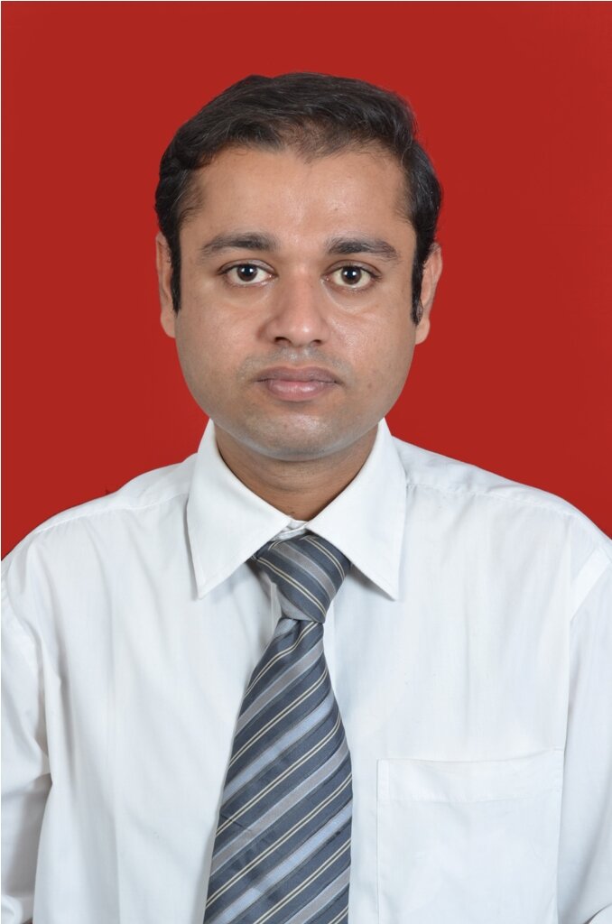 Founder, 'Simcredit'