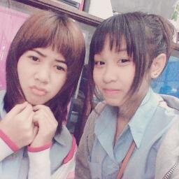 สวัสดี !! เราขอเเนะนำตัวเองสักหน่อยน่ะ ^^ เราชื่อ น้องเชน อยุ่จังหวัดพิษณุโลก ประเทศไทย มาคุยกะเราได้น่ะ