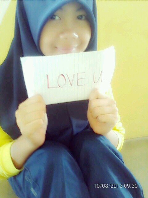Hi guys, my name Aryani, call me Aryani / Yani, 17, JOHOR , Batch99